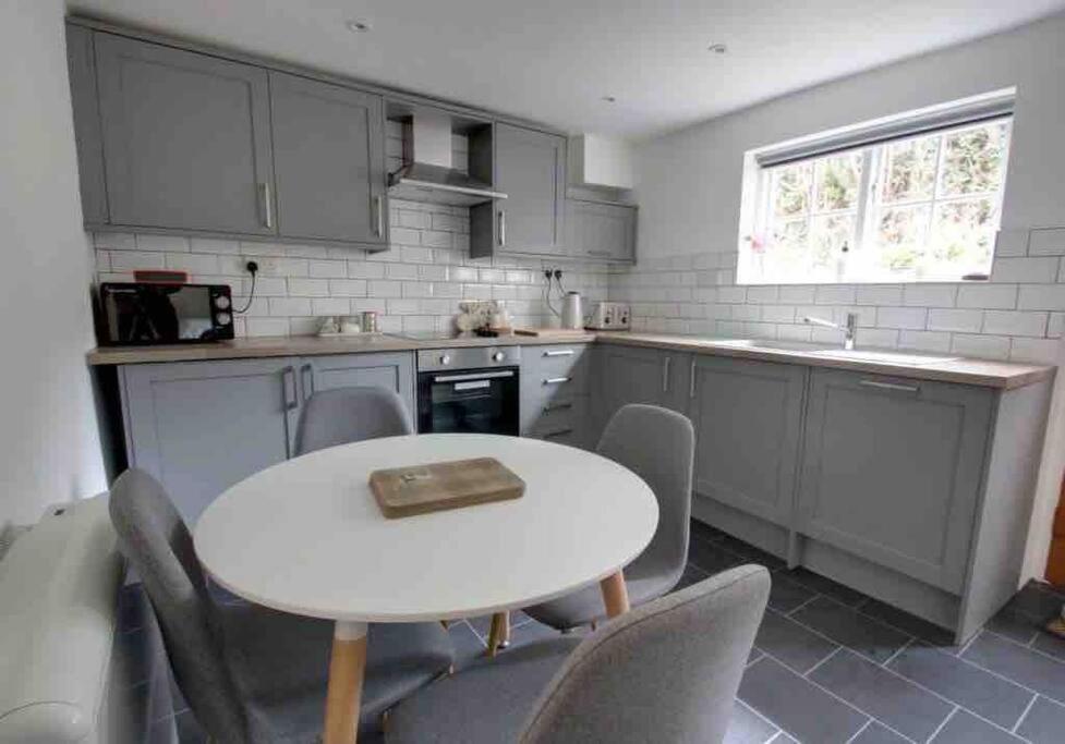 Bakewell- Super Central 2 Bed Apartment Exterior photo